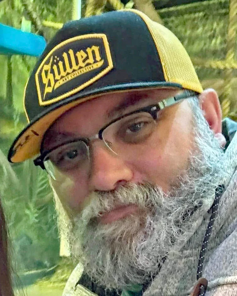 Portrait of Darren Hose'